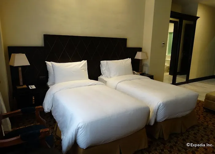 The Luneta Hotel