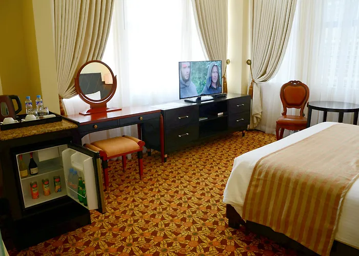 The Luneta Hotel 3*