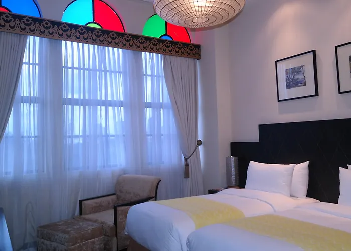 The Luneta 3* Manilla