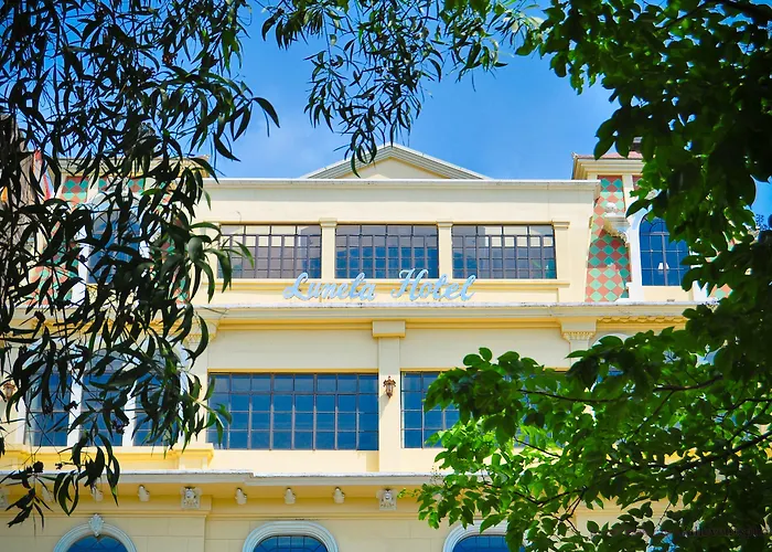 The Luneta Hotel