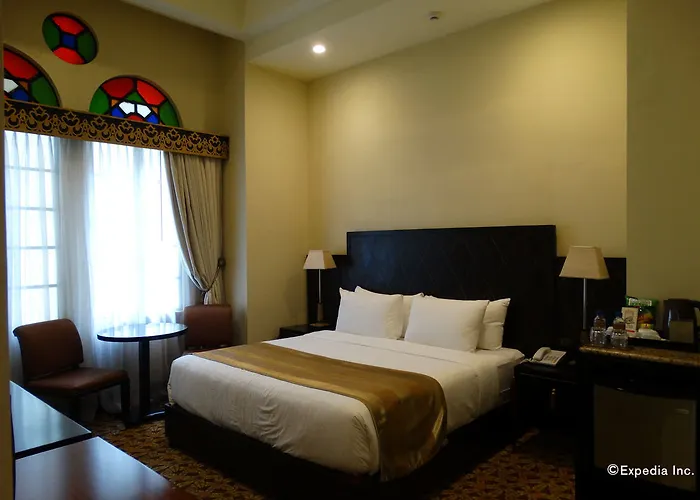 The Luneta Hotel